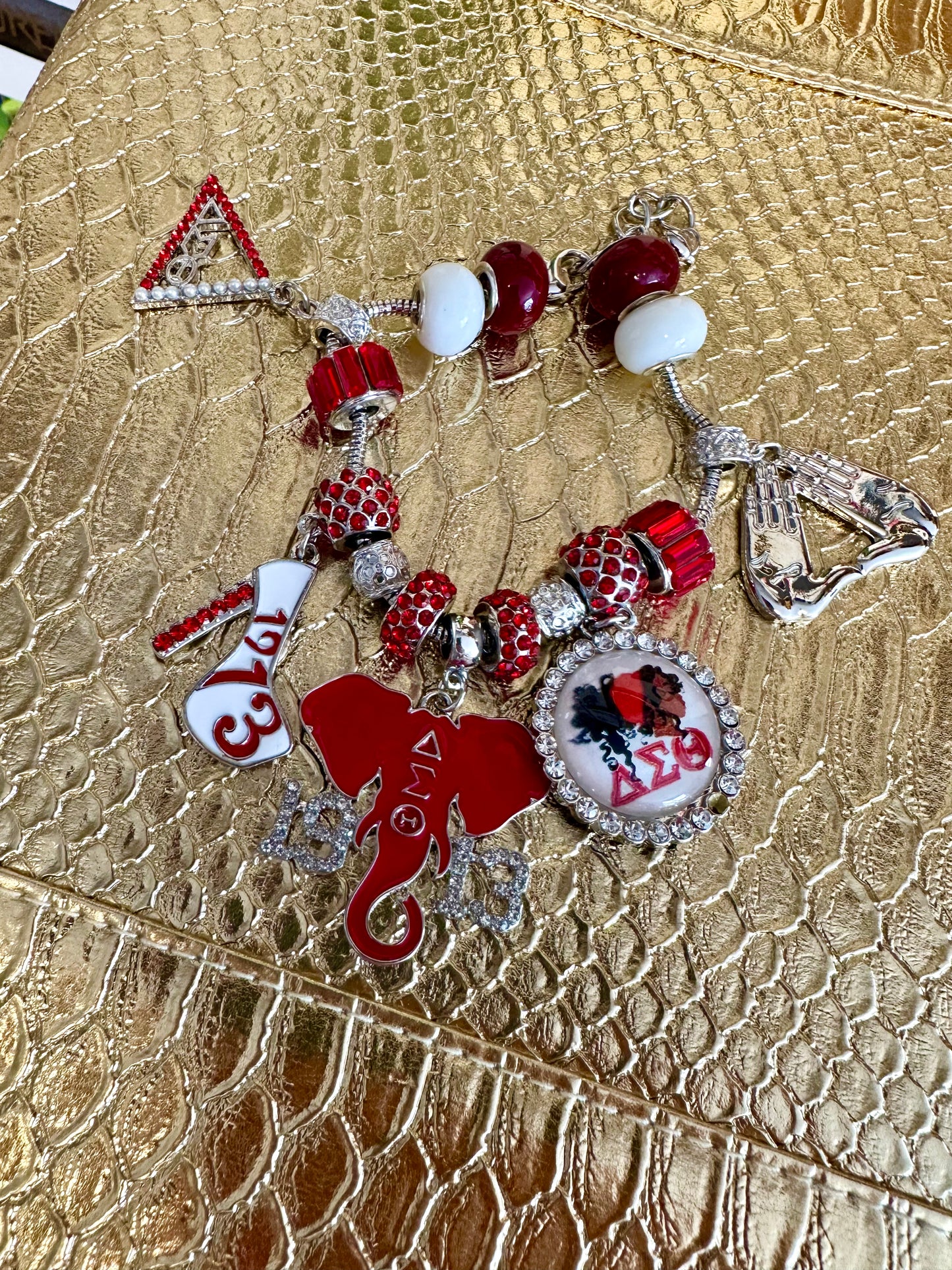 DST pandora style charm bracelet