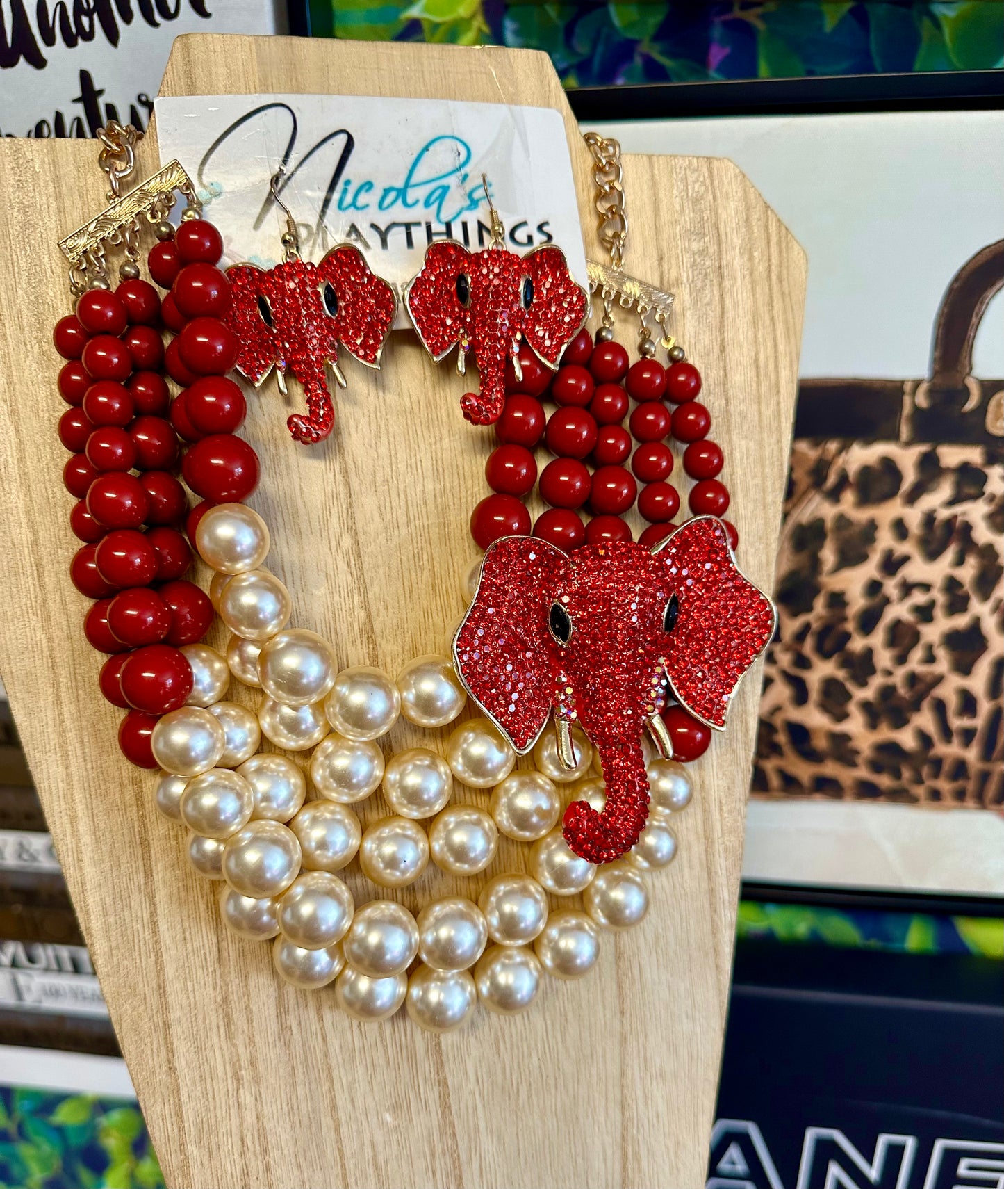 crimson cream elephant necklace set